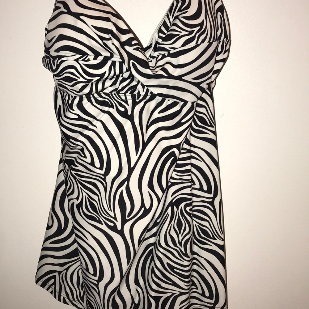 One piece bathing suit